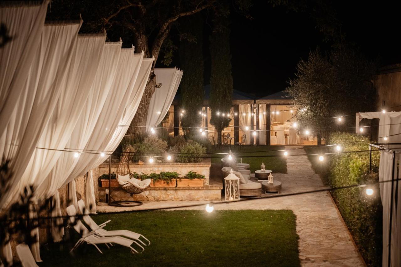 Ex Convento Santa Croce-Country Resort Сант'Анатолия-ди-Нарко Экстерьер фото